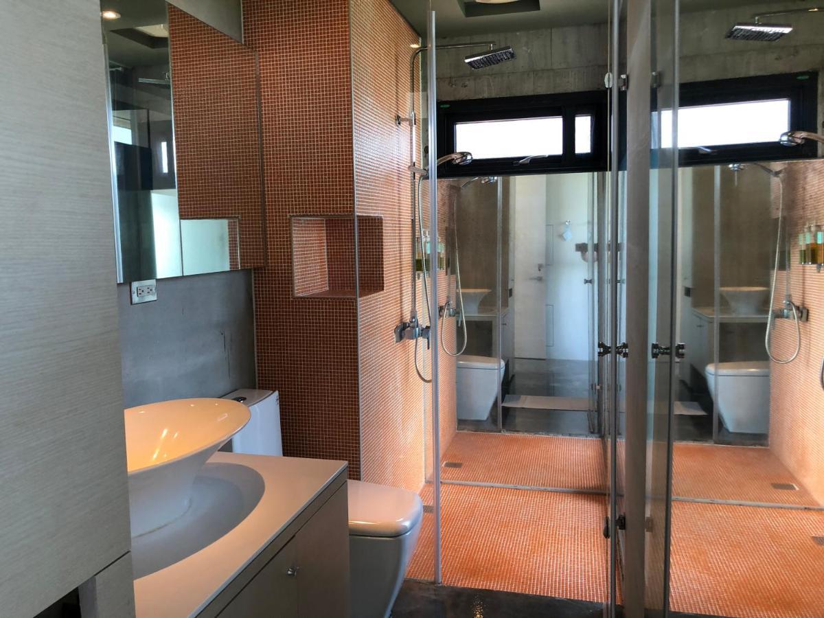 One Piece B&B Dongshan  Extérieur photo