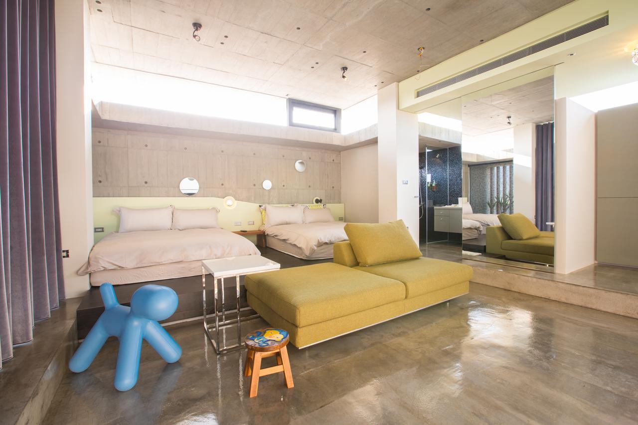 One Piece B&B Dongshan  Extérieur photo